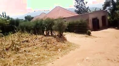 Ikibanza Kigurishwa i Bumbogo